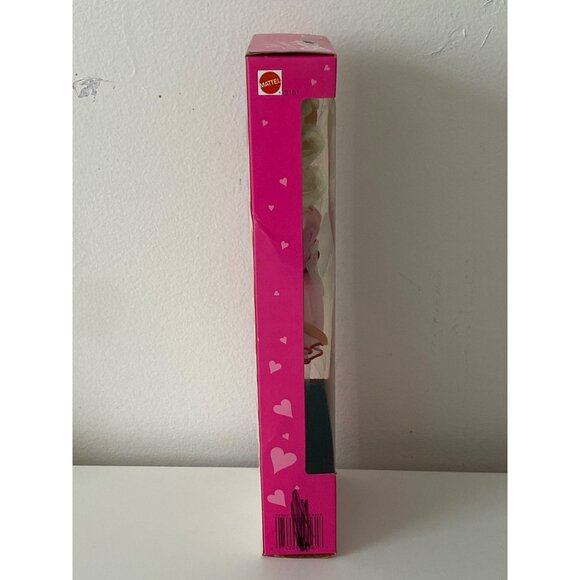 Barbie Red Romance Special Edition 1992 Mattel 3161 NRFB Holiday Doll - Picture 7 of 10